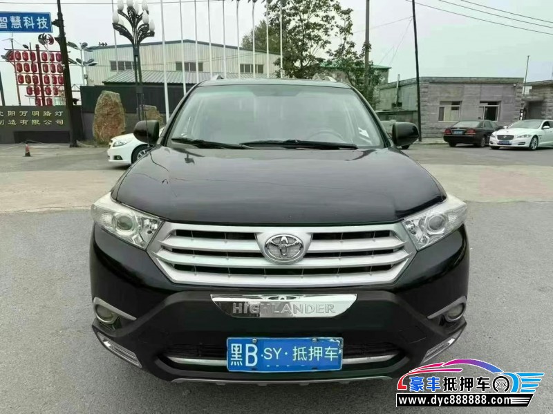 13年丰田汉兰达轿车