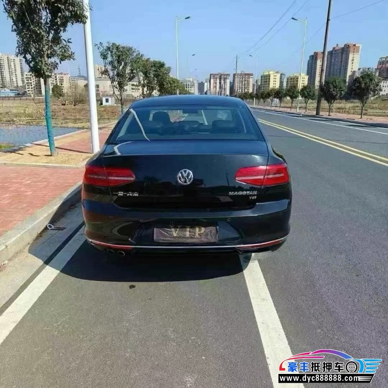 18年大众迈腾轿车抵押车出售
