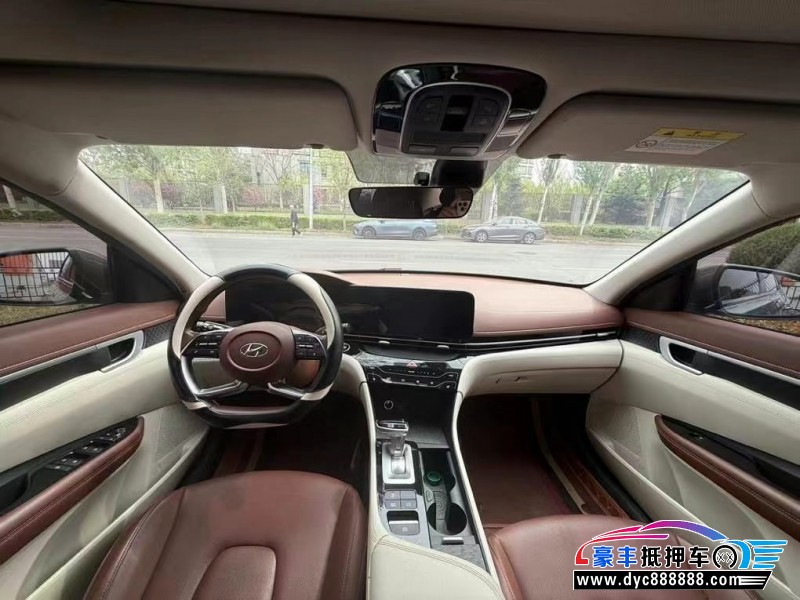 21年现代名图轿车抵押车出售