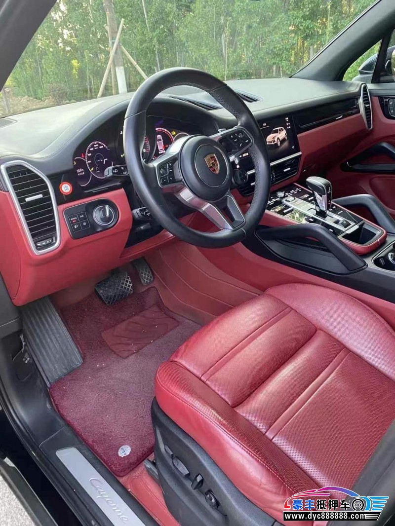 23年保时捷卡宴轿车抵押车出售