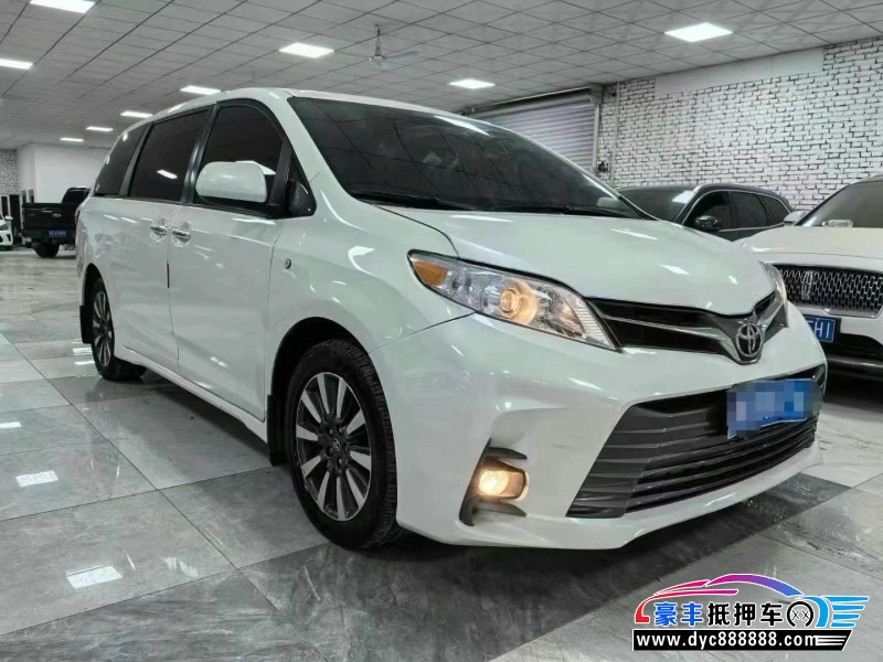 20年丰田塞纳轿车抵押车出售