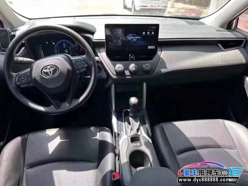 24年丰田锐放轿车抵押车出售