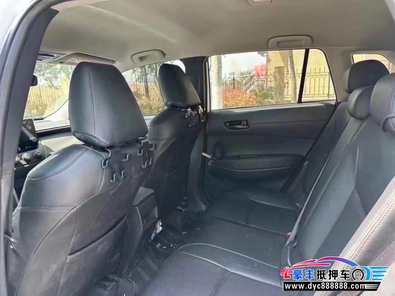 24年丰田锐放轿车抵押车出售