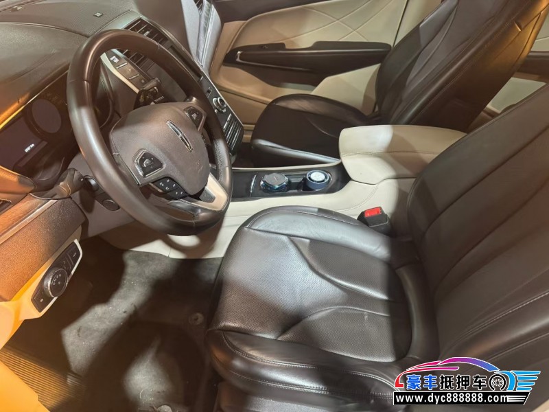 18年林肯MKC轿车抵押车出售