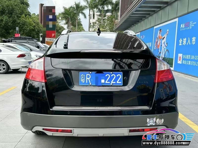 16年本田歌诗图轿车抵押车出售