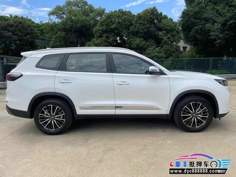 25年奇瑞瑞虎8轿车抵押车出售