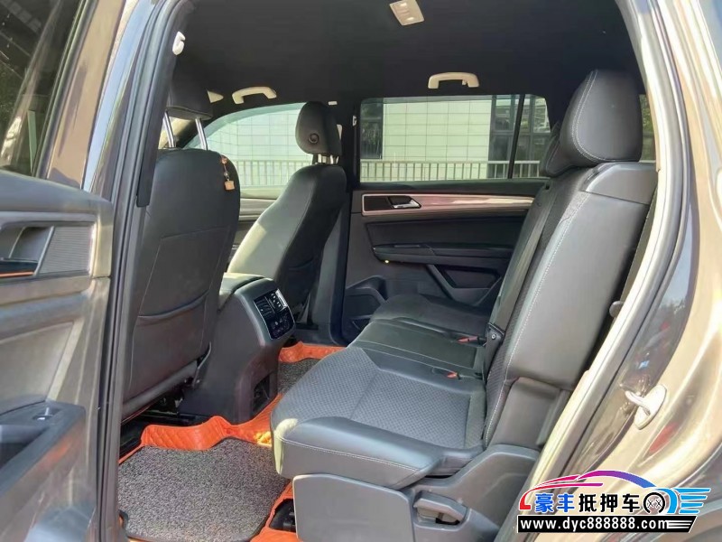 18年大众途昂轿车抵押车出售