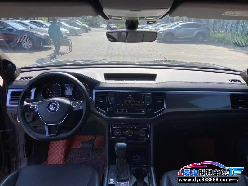 18年大众途昂轿车抵押车出售