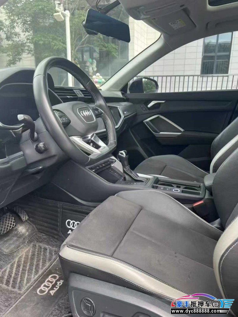 22年奥迪Q3轿车抵押车出售