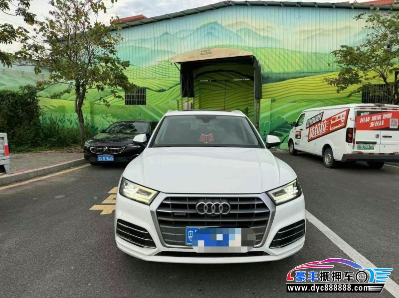 19年奥迪A4L轿车抵押车出售