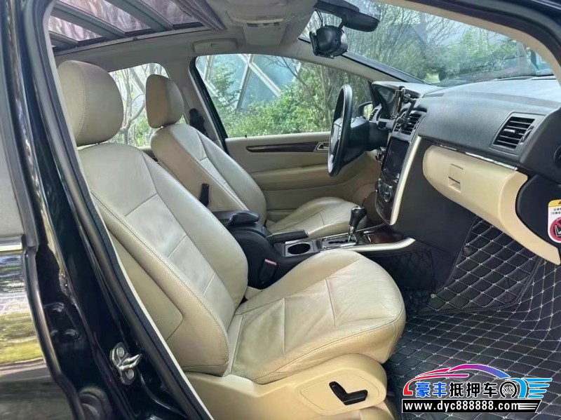 11年奔驰B轿车抵押车出售