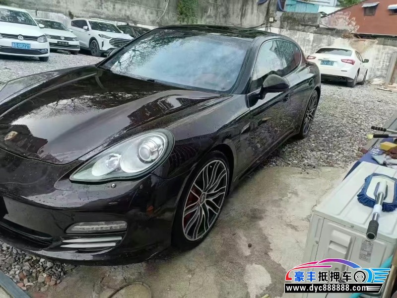 10年保时捷帕纳梅拉轿车抵押车出售
