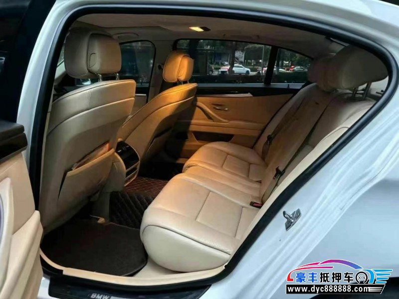 12年宝马5系轿车抵押车出售