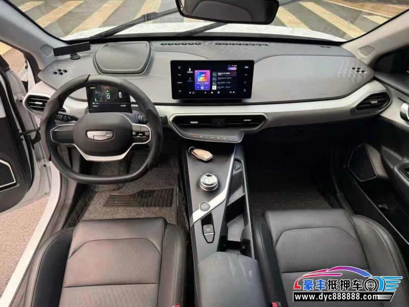 24年吉利几何轿车抵押车出售