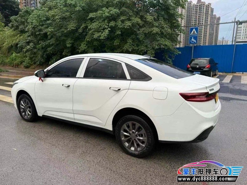 24年吉利几何轿车抵押车出售