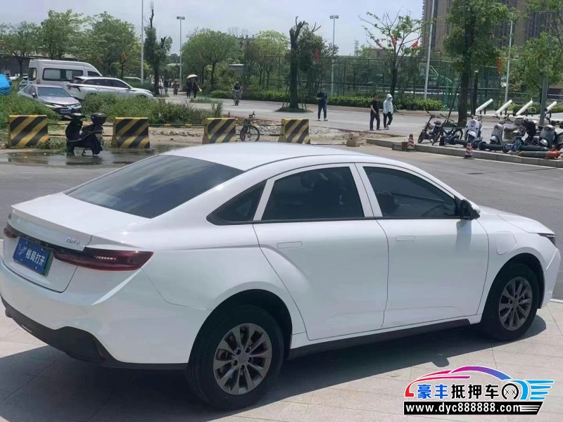 24年吉利几何轿车抵押车出售