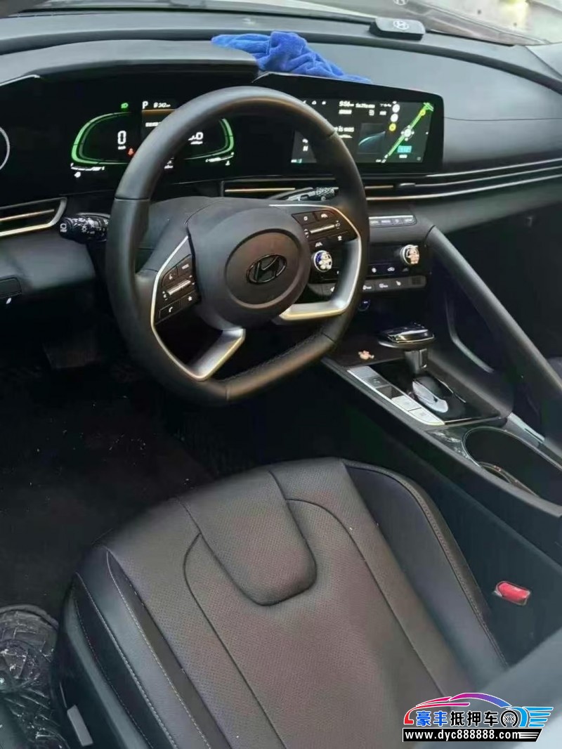 24年现代伊兰特轿车抵押车出售