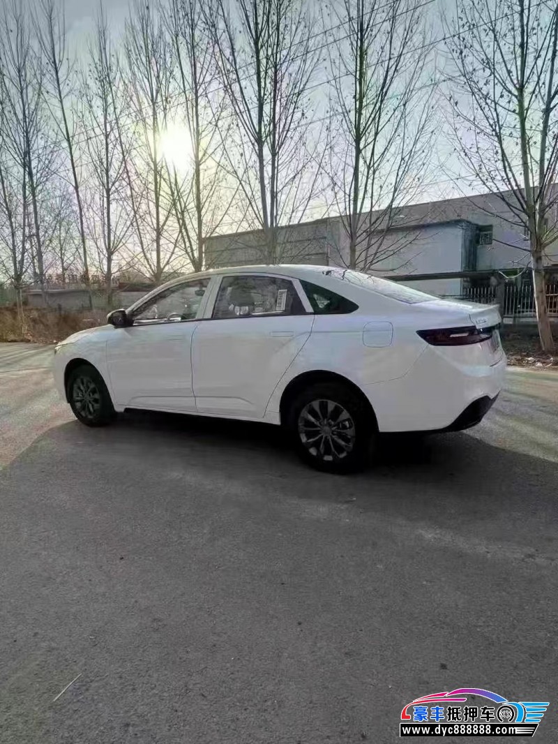 24年吉利几何轿车抵押车出售