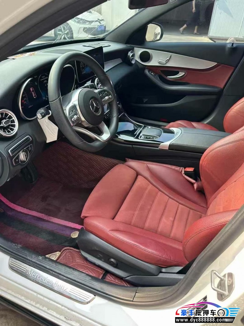 20年奔驰C轿车抵押车出售