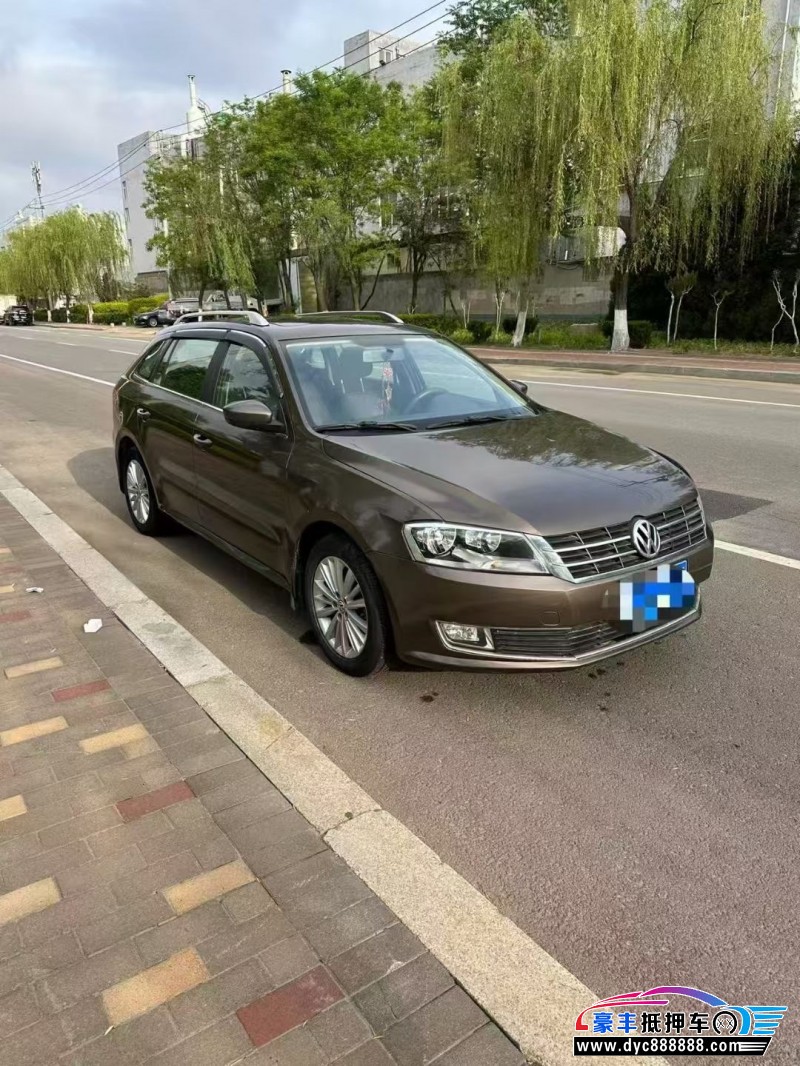 15年大众朗行轿车抵押车出售