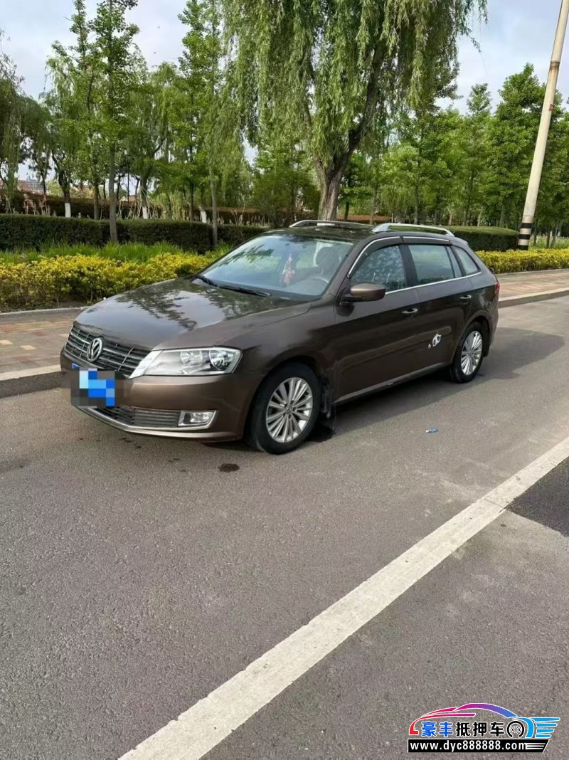 15年大众朗行轿车抵押车出售