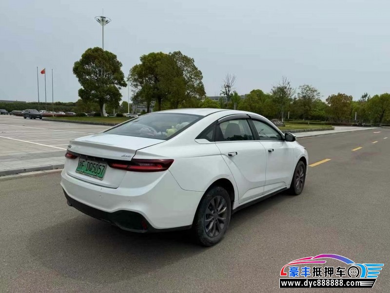 23年吉利几何轿车抵押车出售