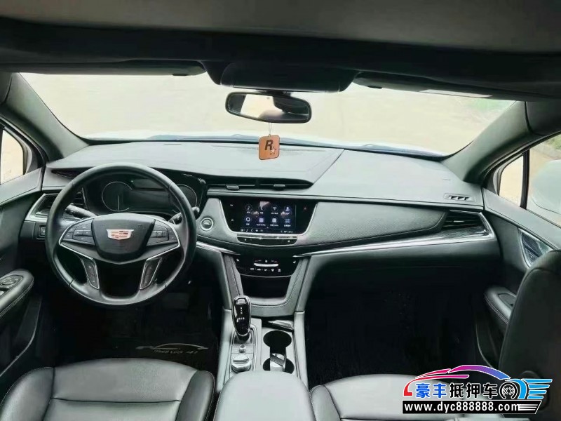 22年凯迪拉克XT5轿车抵押车出售