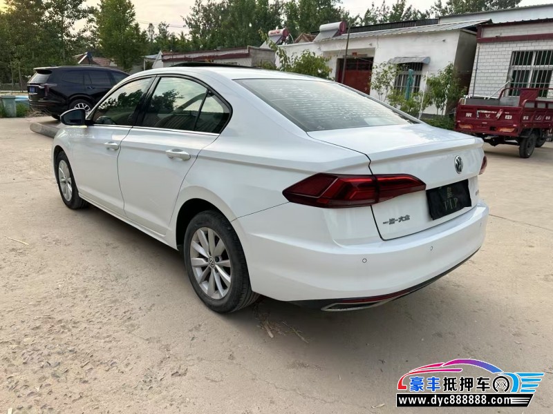 19年大众宝来轿车抵押车出售
