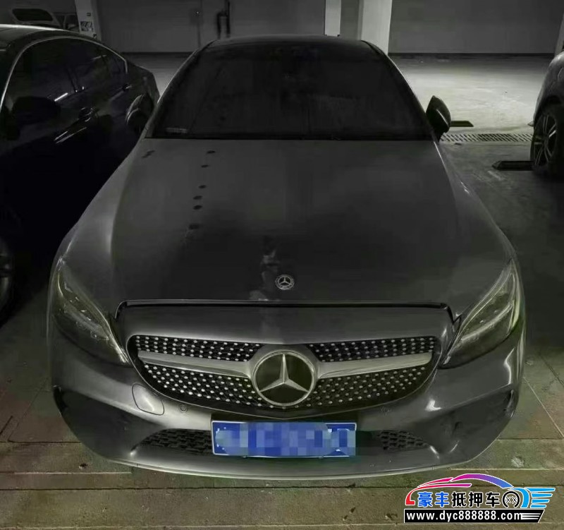 20年奔驰C轿车抵押车出售