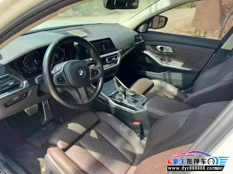 22年宝马3系轿车抵押车出售