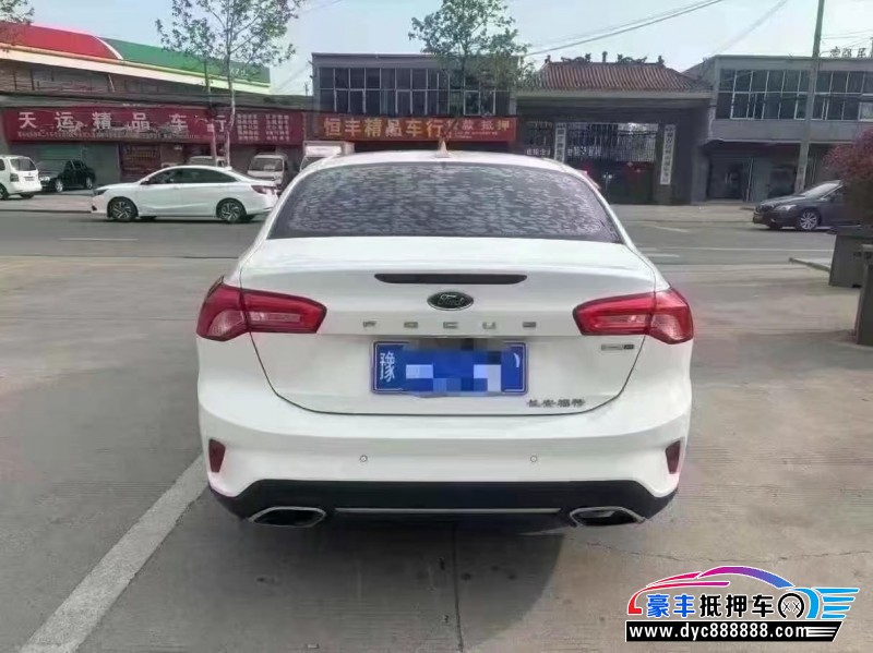 21年福特福克斯轿车抵押车出售