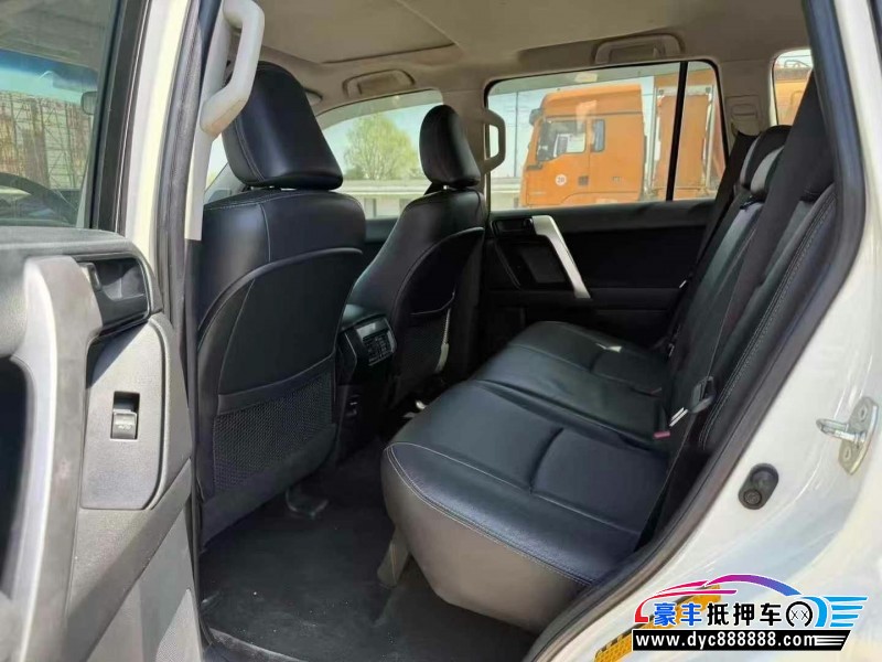 18年丰田普拉多（霸道）轿车抵押车出售