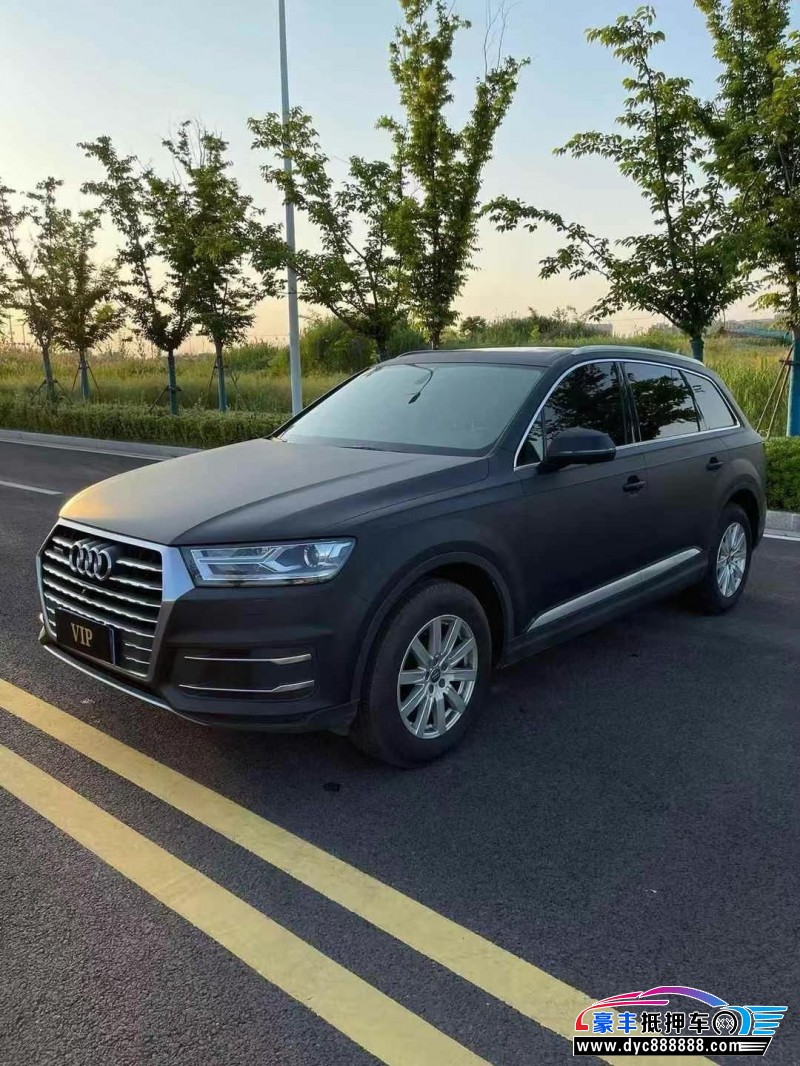 19年奥迪Q7轿车抵押车出售