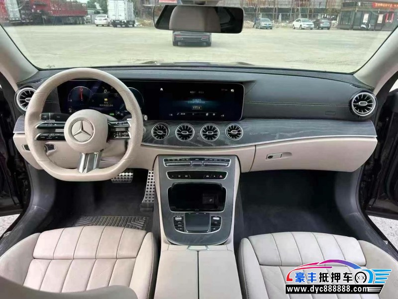 21年奔驰E轿车抵押车出售