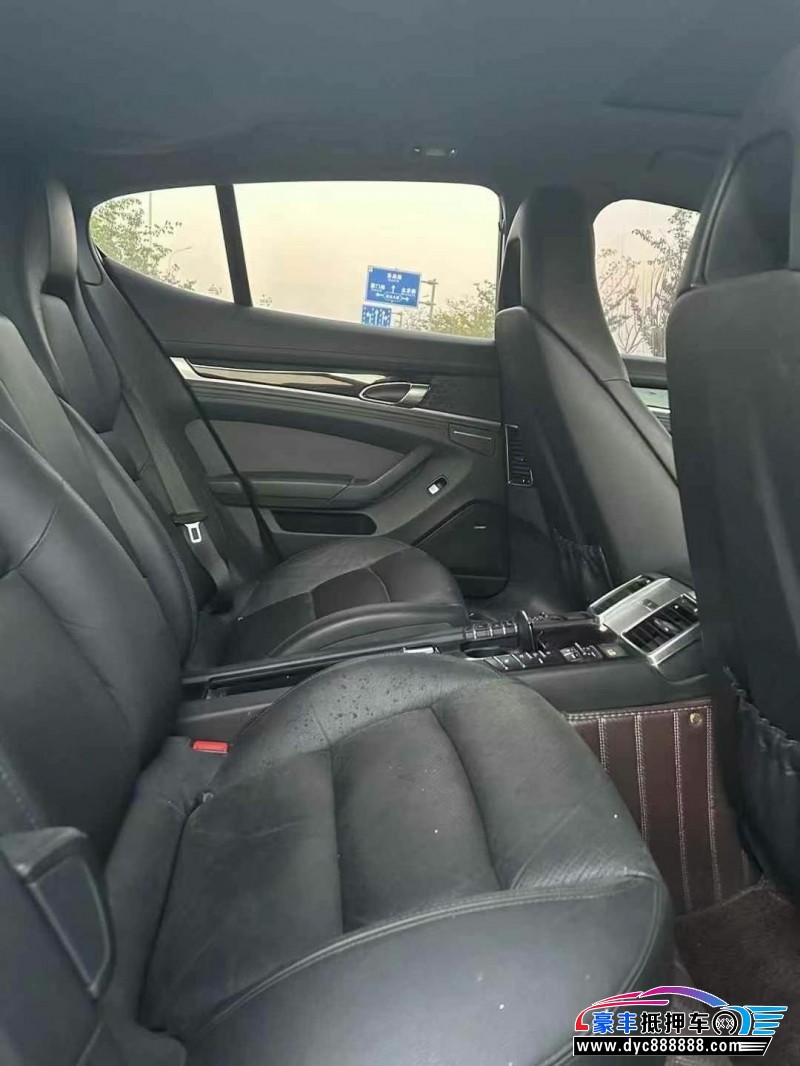 14年保时捷帕纳梅拉轿车抵押车出售