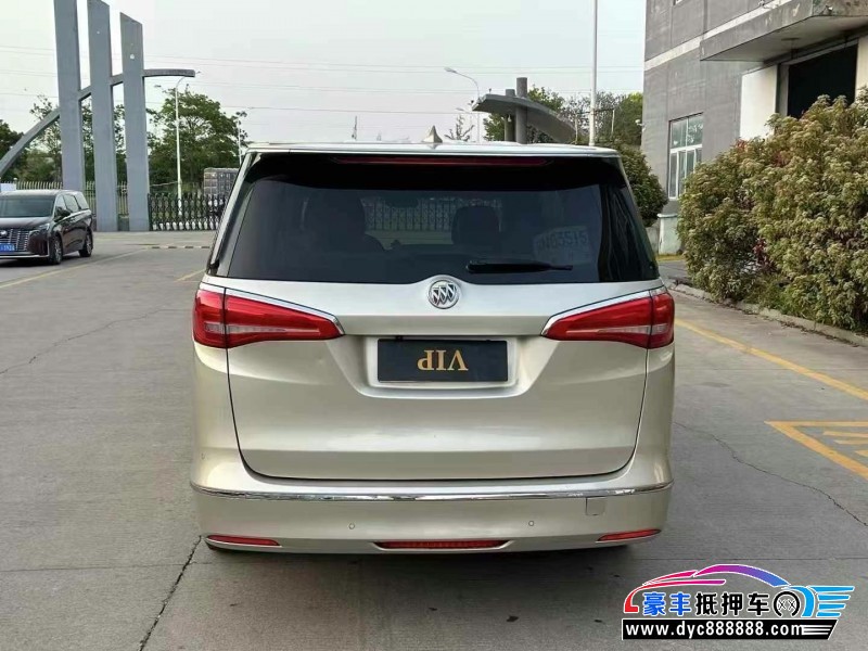 19年别克GL8轿车抵押车出售