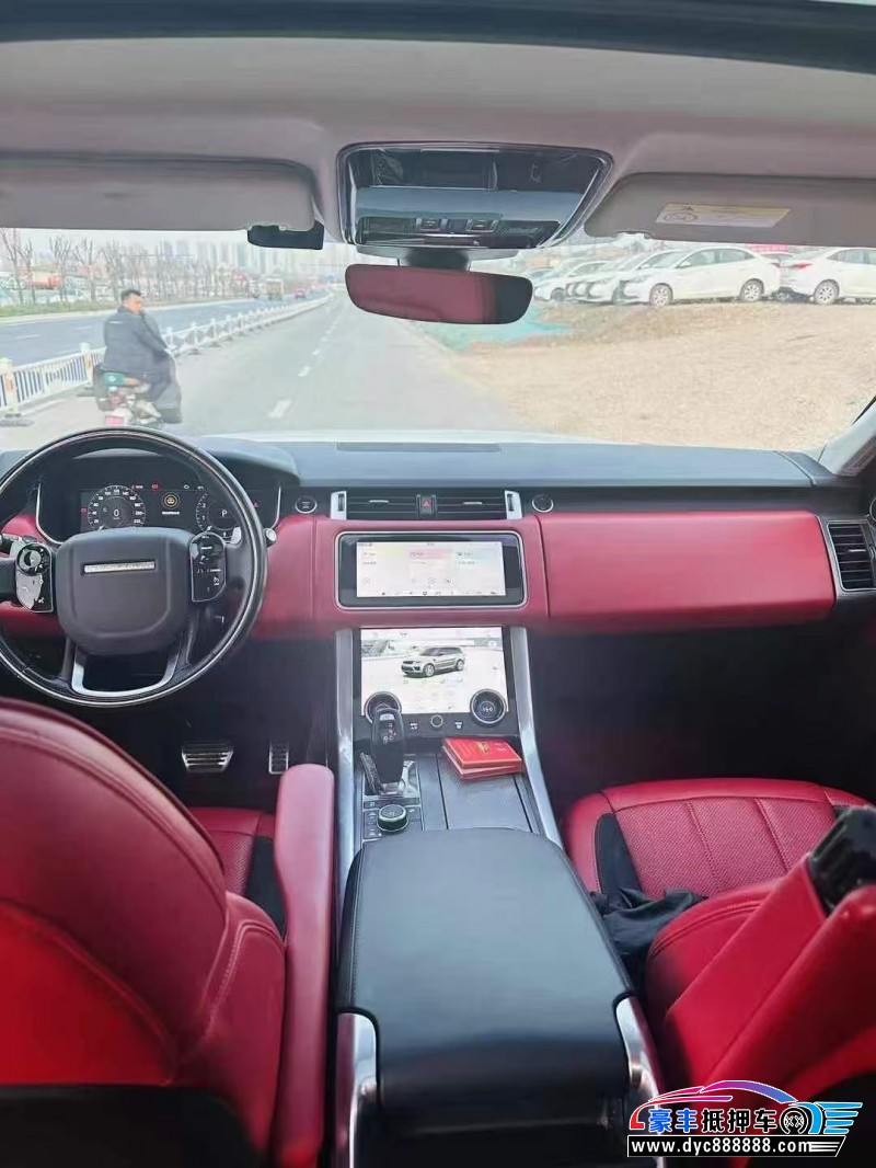 19年路虎揽胜运动轿车抵押车出售