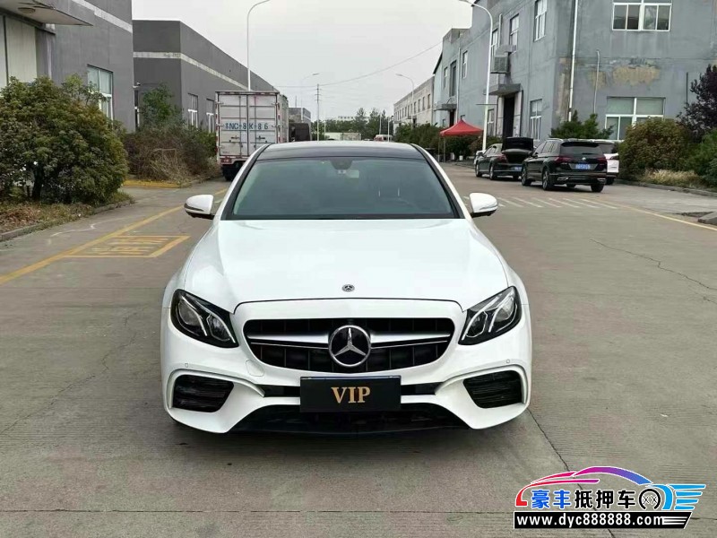 19年奔驰E轿车抵押车出售