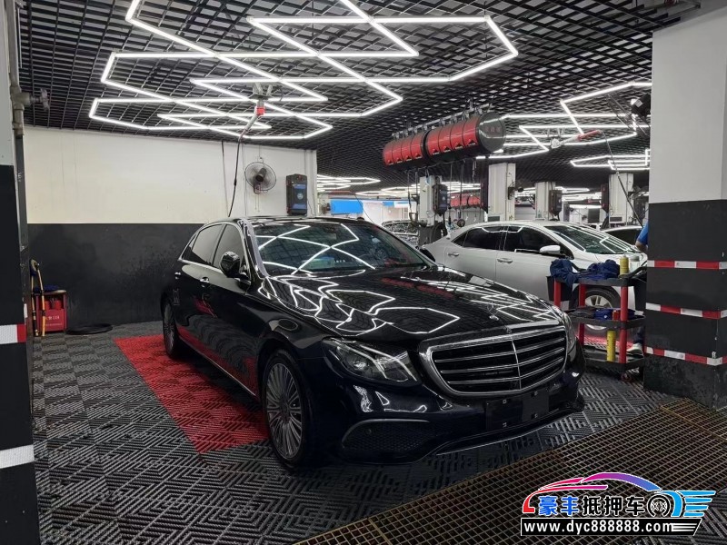 20年奔驰E轿车抵押车出售