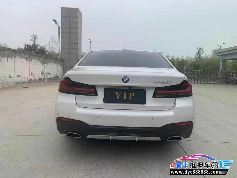 21年宝马5系轿车抵押车出售