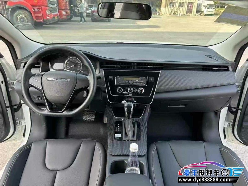 25年启辰D60轿车抵押车出售