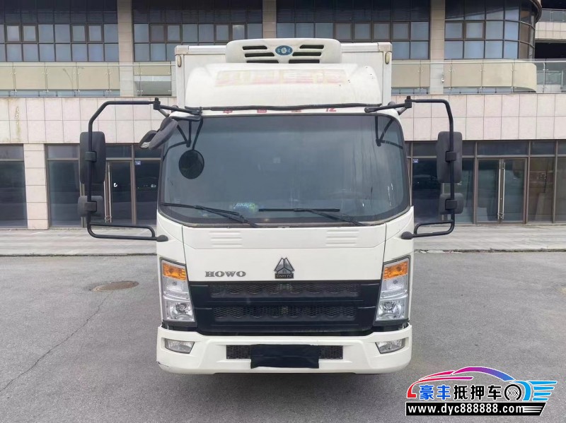 23年重汽豪沃轿车抵押车出售