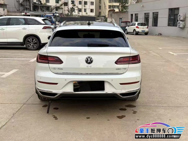 21年大众CC轿车抵押车出售