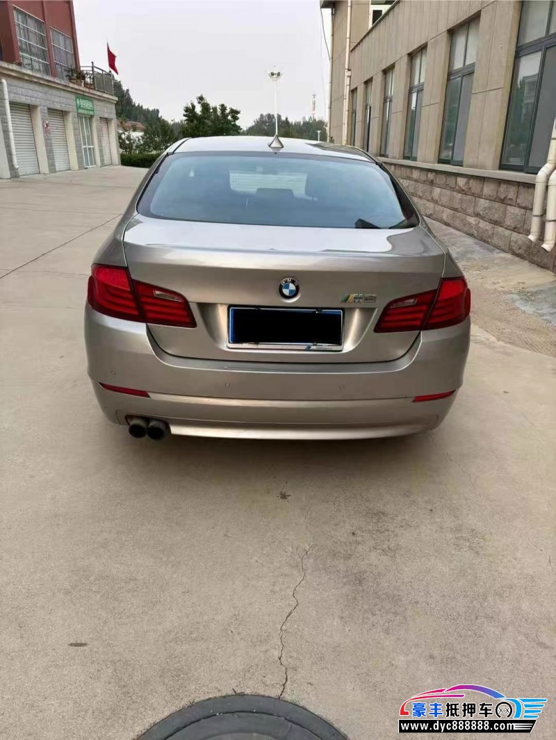 13年宝马5系轿车抵押车出售