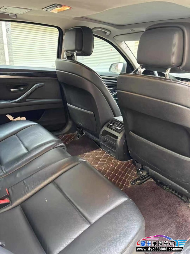 13年宝马5系轿车抵押车出售