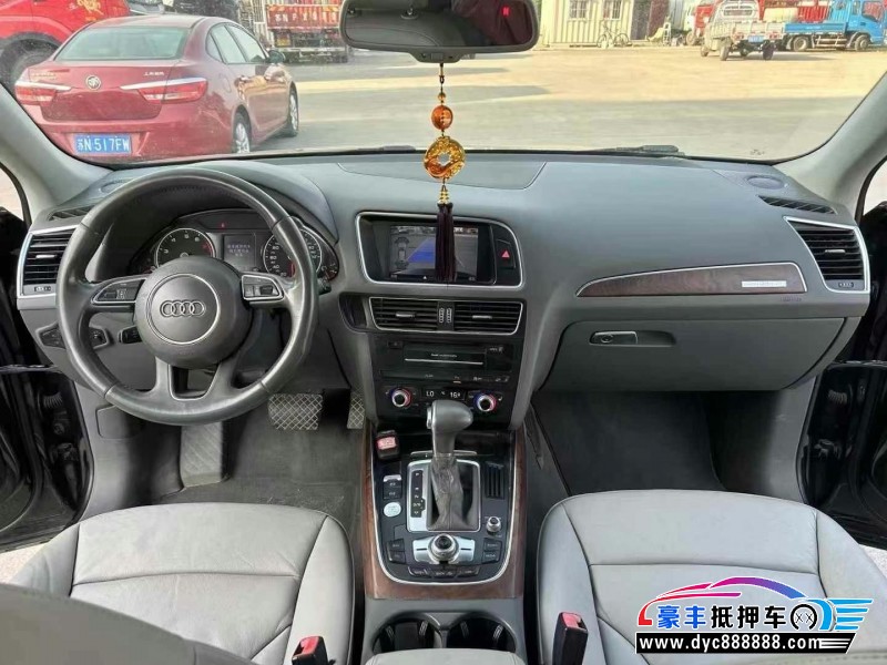 14年奥迪Q5轿车抵押车出售