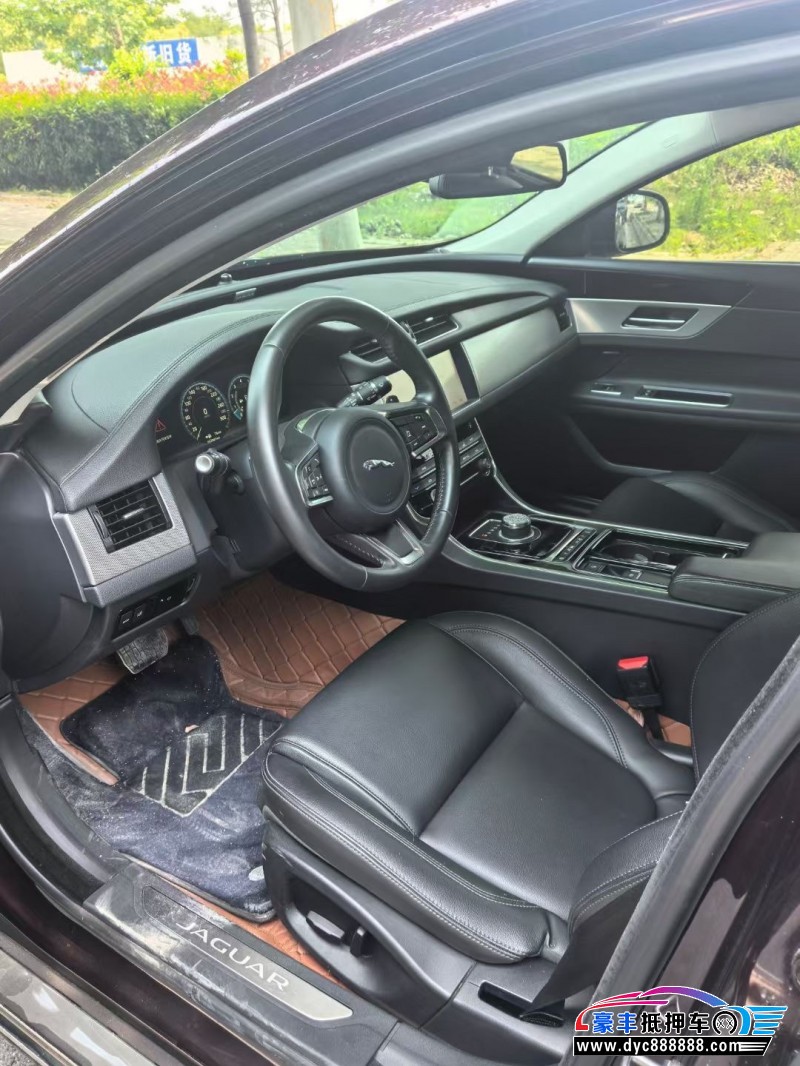 21年捷豹XFL轿车抵押车出售
