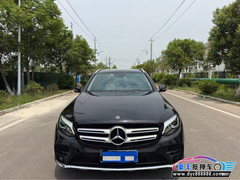 19年奔驰GLC轿车抵押车出售
