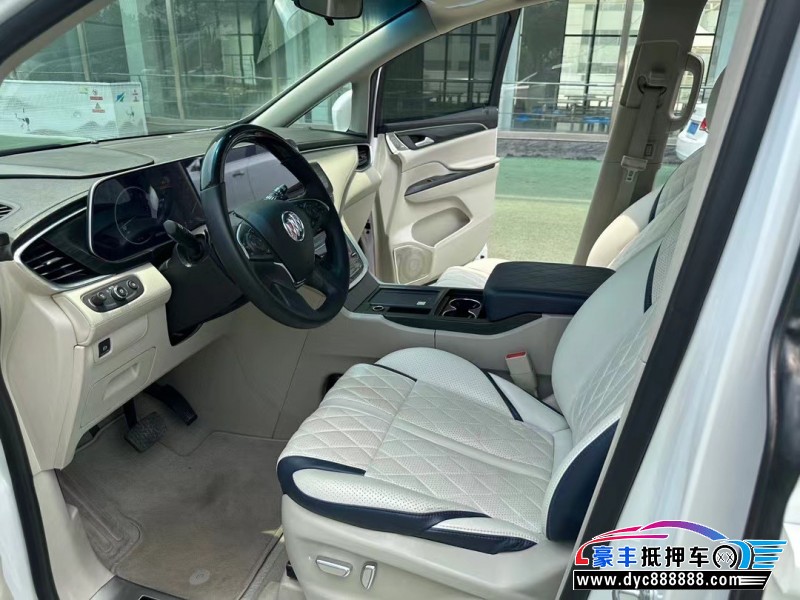 20年别克GL8轿车抵押车出售