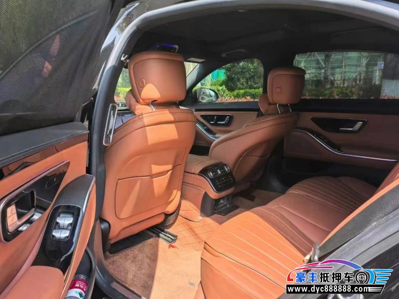 24年奔驰S轿车抵押车出售